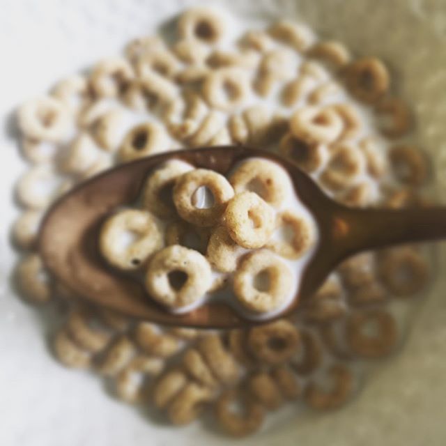 If you could share a box with anyone, who would it be? — Cheerios